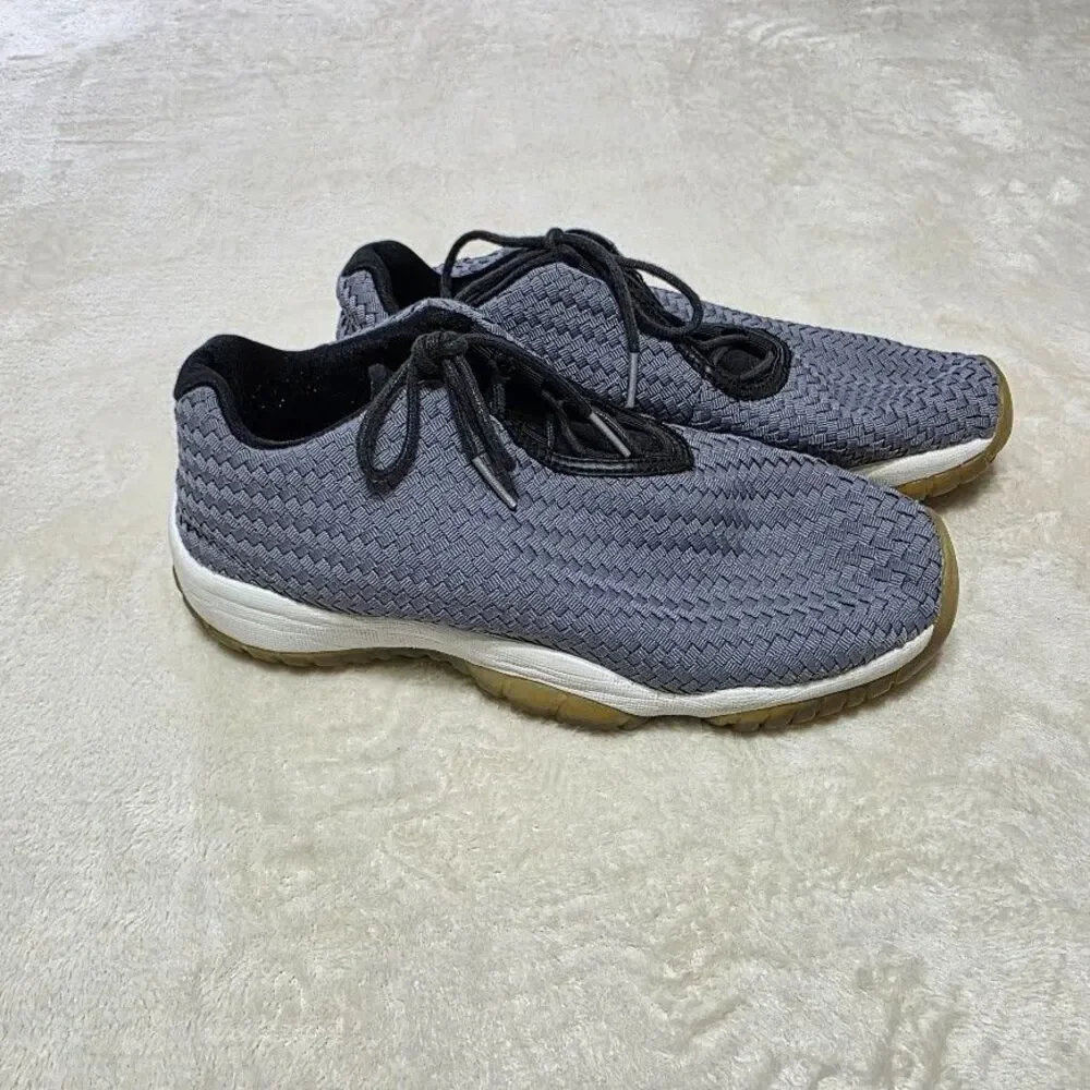 Air Jordan Future Low Cool Grey Youth 6.5Y Sneakers 724813-004 2015 NO Insoles